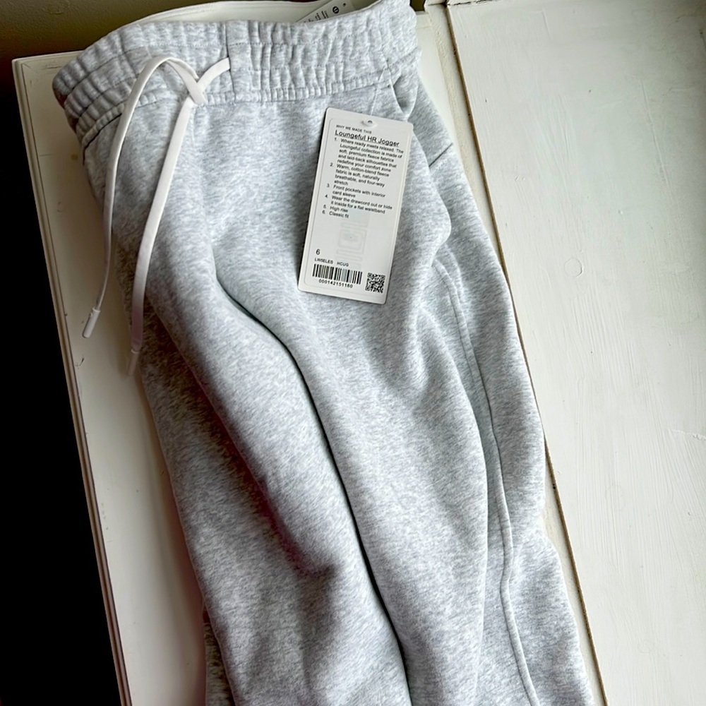 Lululemon Loungeful HR Jogger